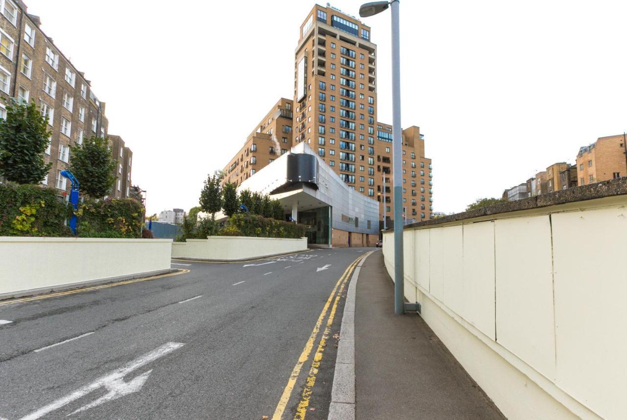 Point West Apartments Λονδίνο Εξωτερικό φωτογραφία