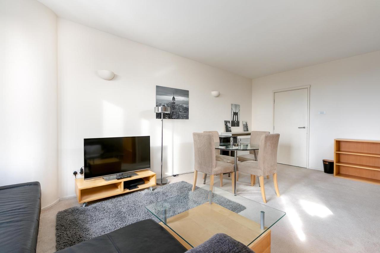 Point West Apartments Λονδίνο Εξωτερικό φωτογραφία