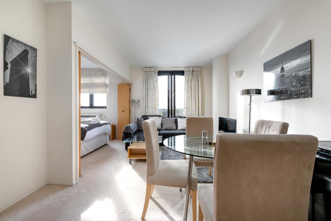 Point West Apartments Λονδίνο Εξωτερικό φωτογραφία